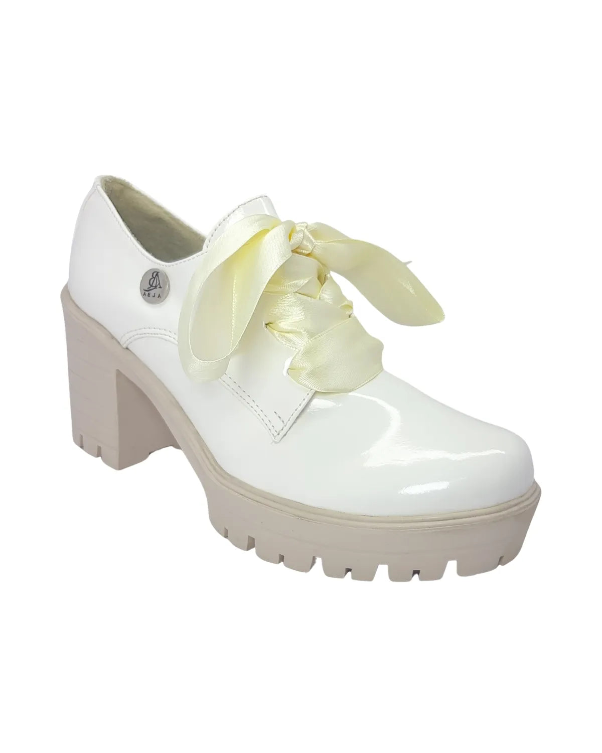 Botines Beige Charol Cinta – Tiendas Alba